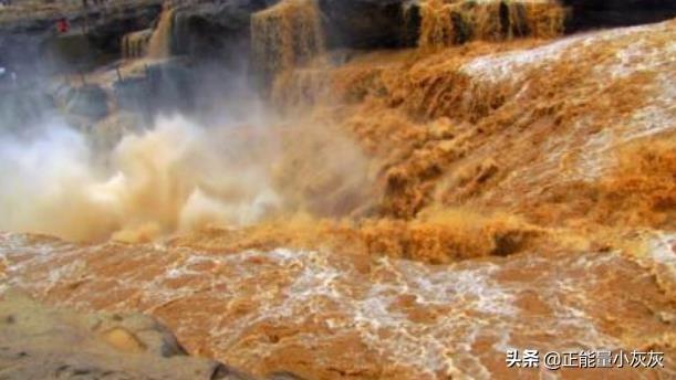 表达黄河壮观景象的诗句（表现黄河的景观的诗句）